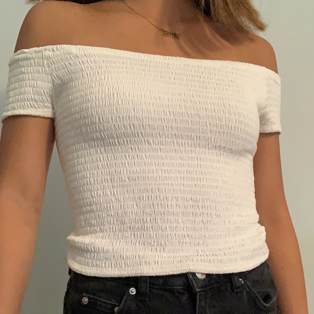 SOLD DO NOT BUY Brandy Melville White Top